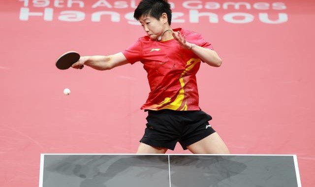 孙颖莎樊振东开幕式后首登场 国乒晋级男女团四强