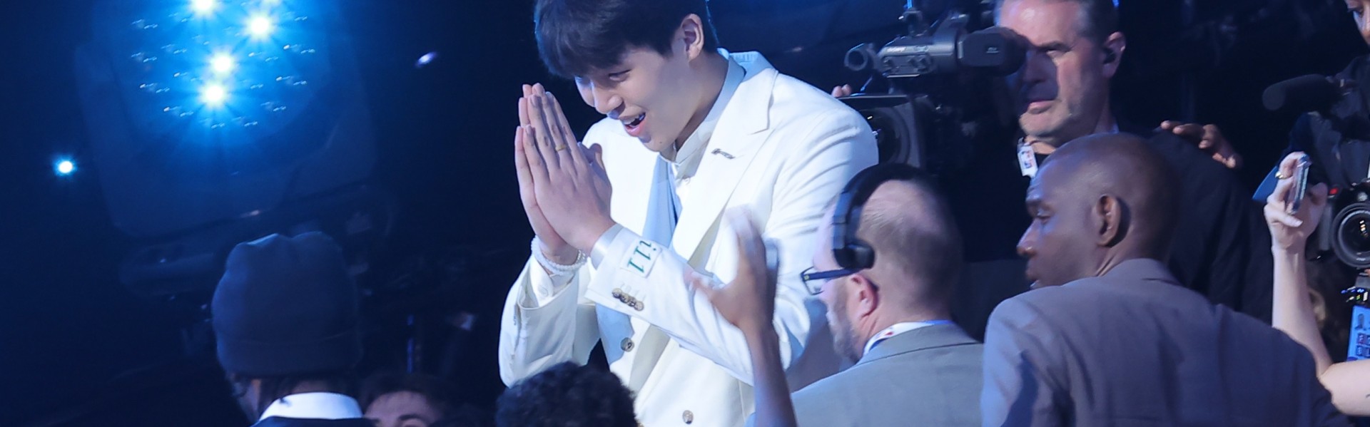 姚易之后最高起点！杨瀚森在16顺位被选中 究竟是运气还是实力？