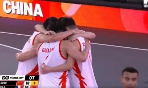 法国逆天操作！裁判连吹法国两T助中国队拖入加时并绝杀！