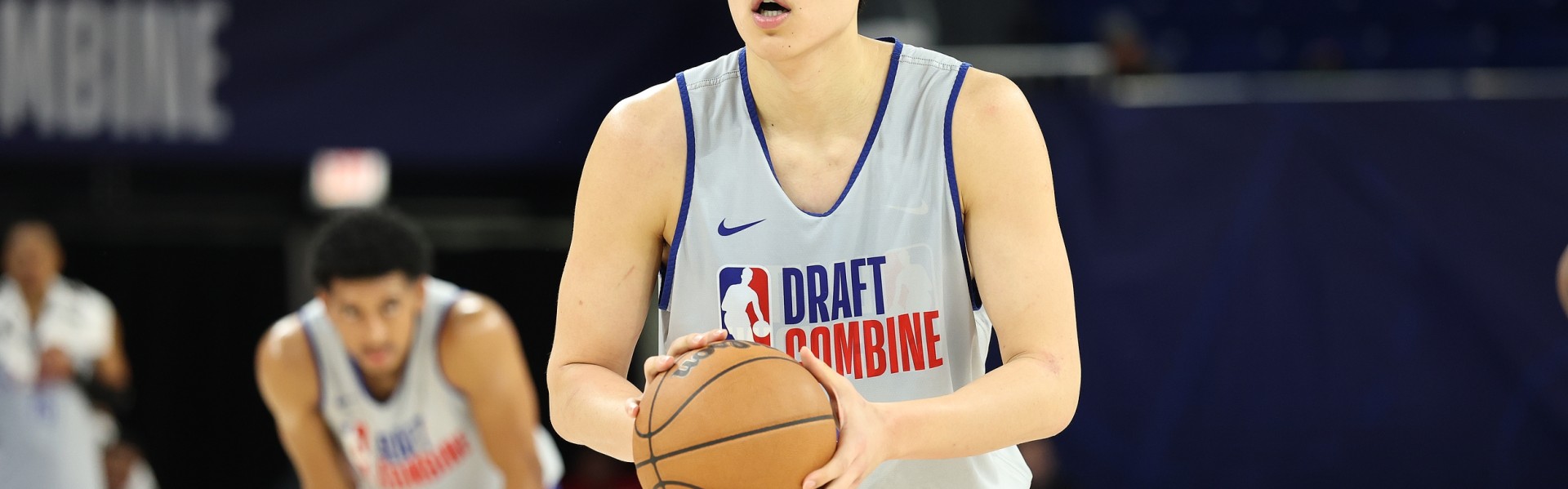 媒体人：杨瀚森第二站试训表现依然不错，未必会参加所有球队试训