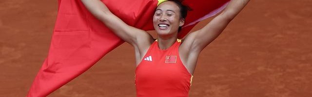 世俱杯参赛资格-张奔斗：郑钦文的“精神胜利法”